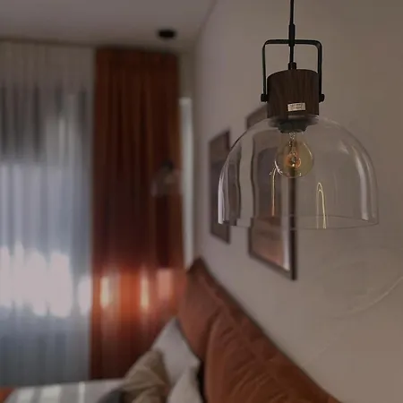 Opalinep10 * Larissa