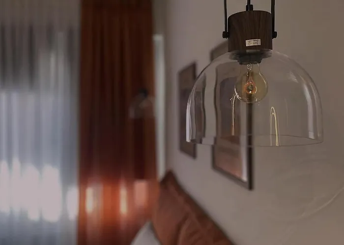 Opalinep10 * Larissa