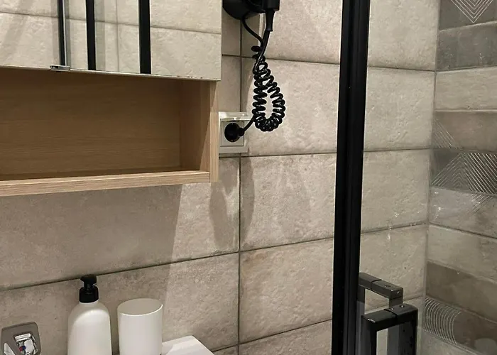 Opalinep10 * Larissa